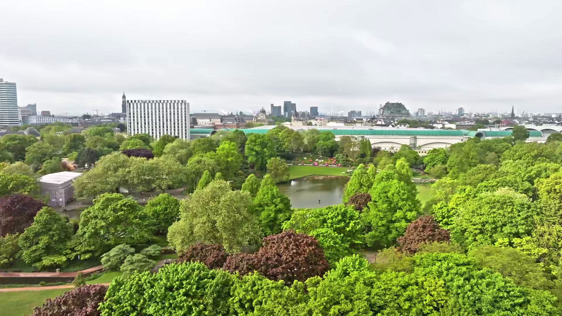 Drohnenaufnahmen und Videoproduktion Hamburg
